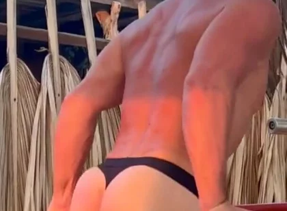 Dips for Triceps and Shoulders Workout Nude at the Beach