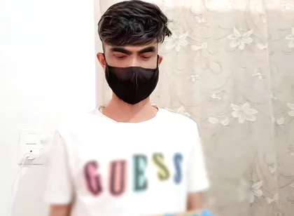 First Time Suck the Delivery Man Because I Was Very Horny