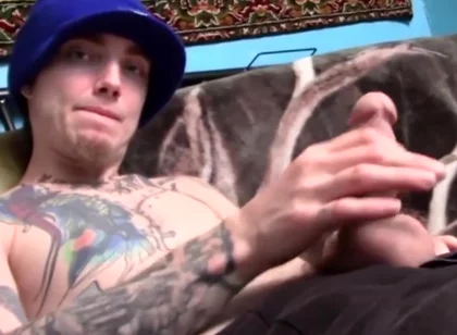 Tatted Thug Blinx Loves A Good Stroke And Big Cum Load