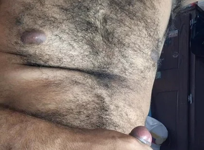 Hairy Giant Man Big Cumshow