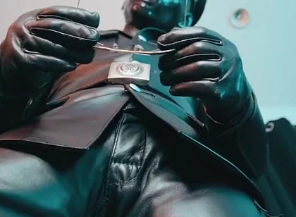 VK Leather Maskter Return