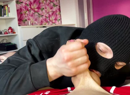 Foot Massage and Cock Sucking for a Young Guy
