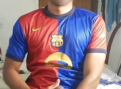 Hi, My Name Is Charly, I'm 22cm and I'm Active, I Masturbate with Both Hands