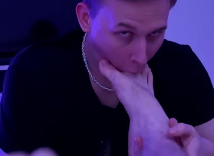 Obsessed with Dirty Socks and Feet Cute Foot Fetishist Brought Me to Orgasm