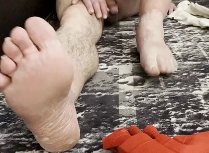 Coach Karl's Bare Feet Bare Balls [8893]