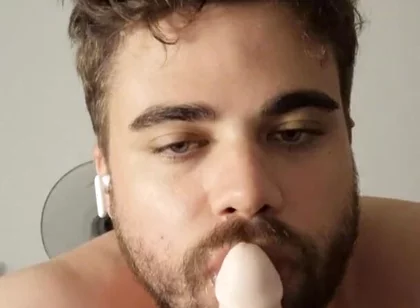 Blowjob Training with My Dildo - Beepied