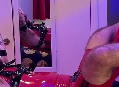 Warming up with Dildos for Fisting