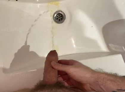 Accidental Golden Shower on My Hand While Pissing in Sink & Cumshots