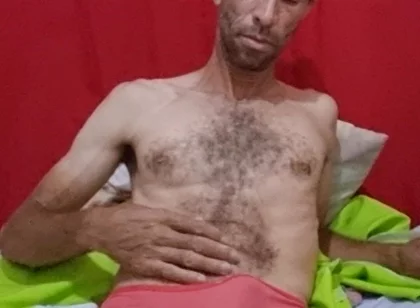 They All Come and Enjoy Watching Me Masturbate with Great Lust