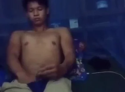 Virgin Sexy Pinoy Twink Boy Masturbation