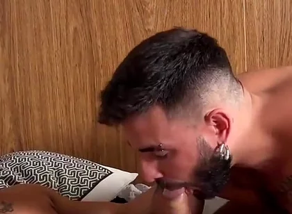 Big Uncut Cock Hung Papi Caio Venturini Fucks Uncut Papi Bareback Muscle