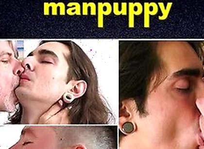 Collection Of Adventurous Men Delving Into Their Partners Delightful Kisses - Leo Blue