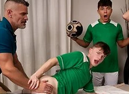 Jake Preston Gets An Unorthodox Massage From Landon Conrad That Ends With Hot Table Sex