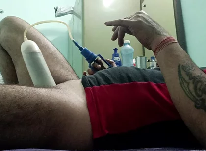 Indian desi police officer uncle gets rest and masterbation