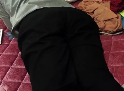 Show Me Show Me My Girlfriend Friend
