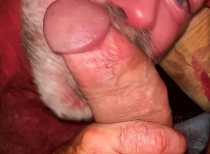 Hairy Muscle Daddy Takes 9.5 Inches