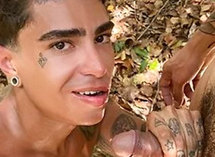Hot Colombian Hitchhiker Cain Gomez Sucks Strangers Cock In His Car