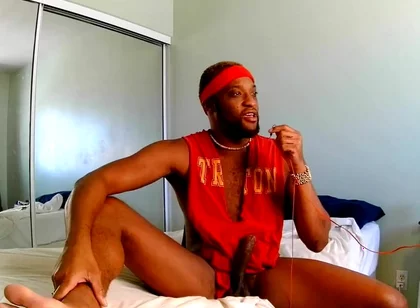 Kennie Jai Jerks off for a Fan!