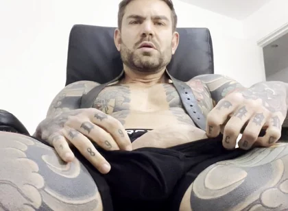 Muscular Spaniard Jerks off