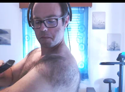 Shaving Armpits and Shoulders