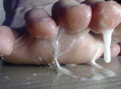 Straight Cock-cum Feet