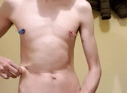 Eat your cum, slave! With binder clips