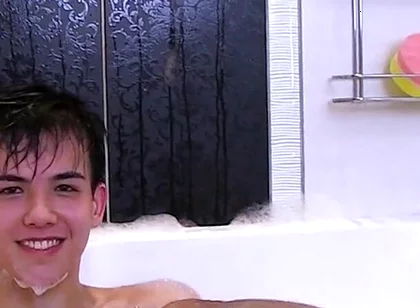 Alexandre Lee teen boy bath time jerk off