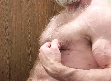 Hairy Muscle Guy Shows off and Jerks off