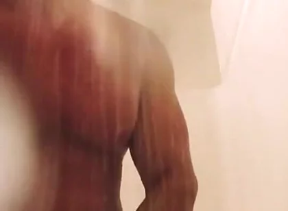 Watch Me Shave My Pussy