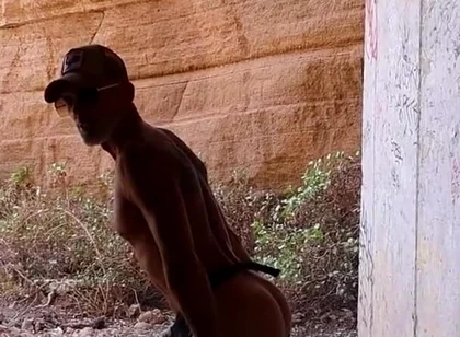 That 's My Boy, Always Willing to Drop His Pants