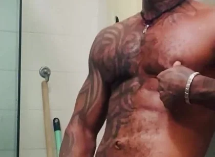 Felipe Nuru - Cumming in the Bathroom