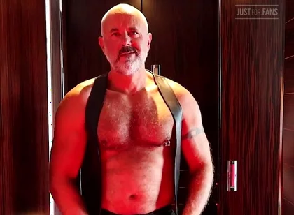 Just Flexing and. a Bit of a Solo