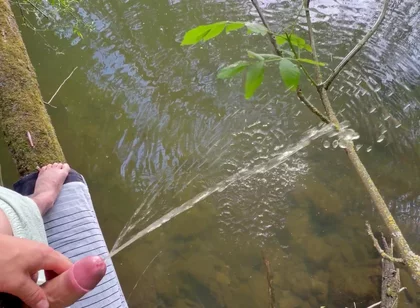 Twink 18 Pissing in Nature