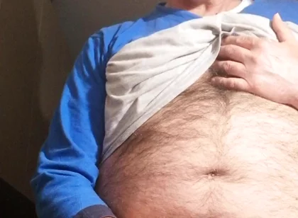 A Quick with a Big Cumshot to Sleep Better!