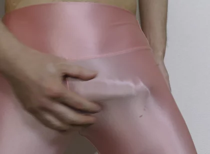 Masturbation with Pink Spandex Leggings