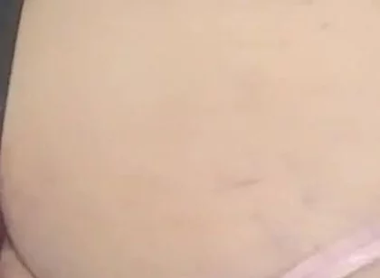 Primera Vez Que Me Trago Un Dildo De Este Tamaño Y Me Rompe Todo El Culo Pero Me Encanta!!!!!!!