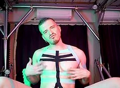 Muscular Fisted His Own Ass Before Riding Dildo - Axel Abysse