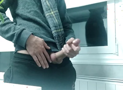 Big Cock Guy with His Scarf, He Is Cold and He Jerks off and Cums to Get Warm