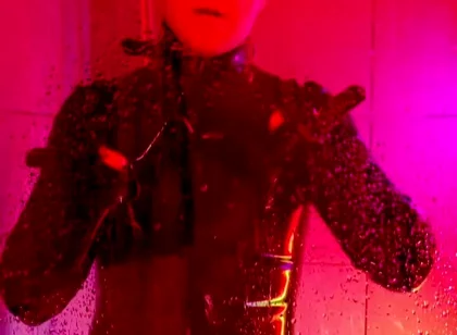 Shower in Rubber