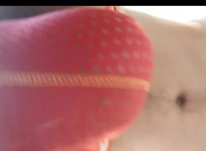 One Way to Cum Handsfree...