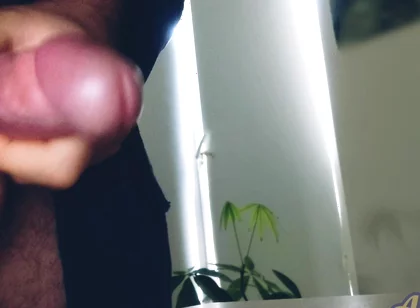 A Tasty Wank Early in the Morning and Cum on the Table