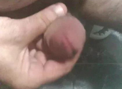 Chubby Masturbating Me in Close-up for You