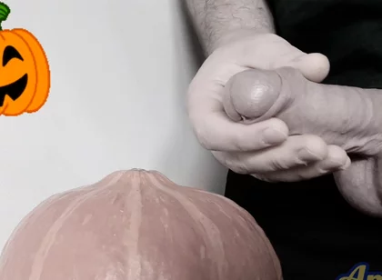 Happy Cuming Halloween!