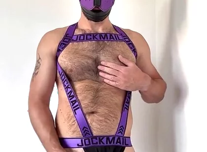 The Pet Masturbates