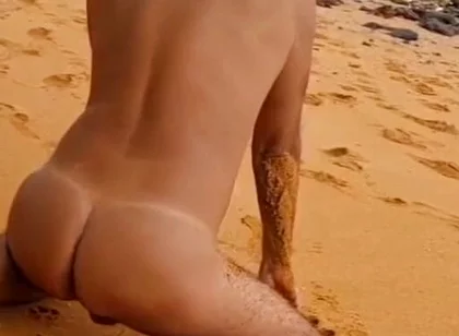Ladysilva My Hot Ass on Beach