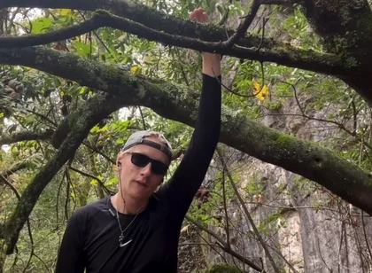 Hiker Bro goes Off-Trail to Jerk Off