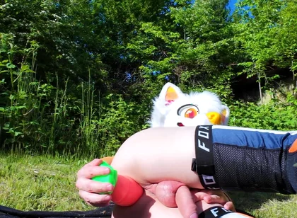 Horny Twink Uses Carrot in His Hole