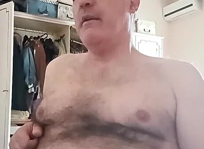 I Cum Looking at Francesca's Mulatto Body!