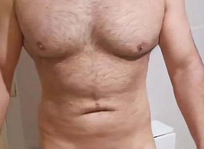 For Those Who Like to Show off Their Arm Muscles and Armpits