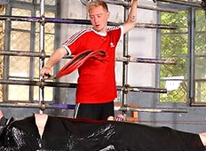 Playful Dom Twink : Aggressive Foot Fuck